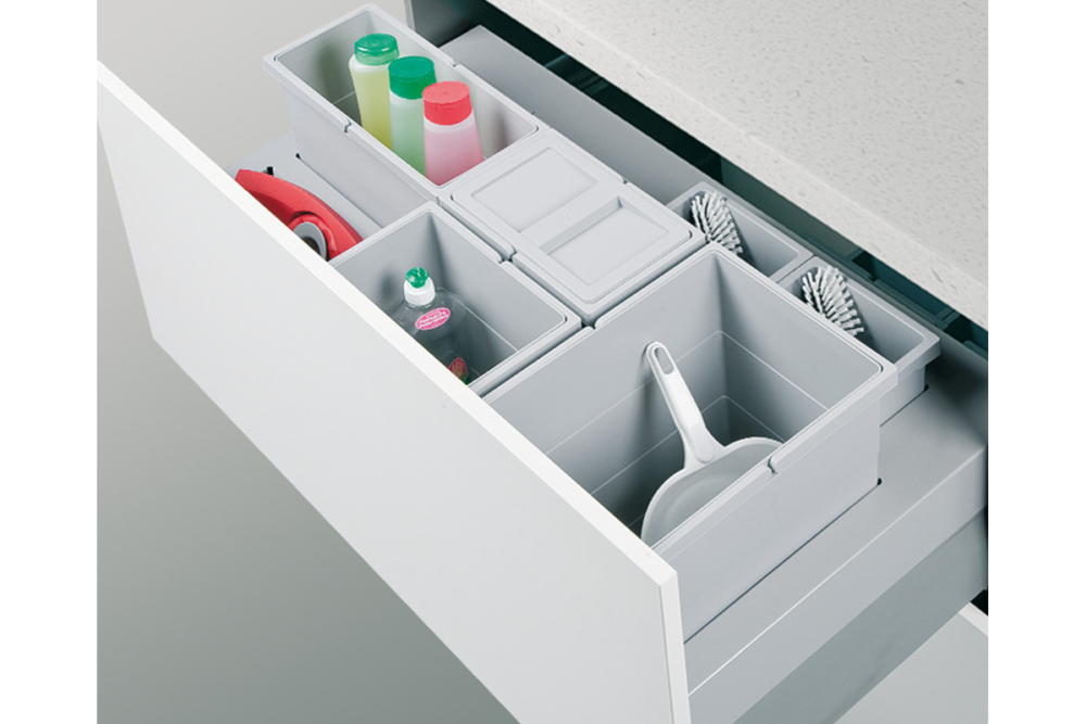 Four-bin waste sorter, 1 x 18, 1 x 12, 2 x 8 and 3 x 2.5 litres, Hailo Separato Moovit, 3603-93