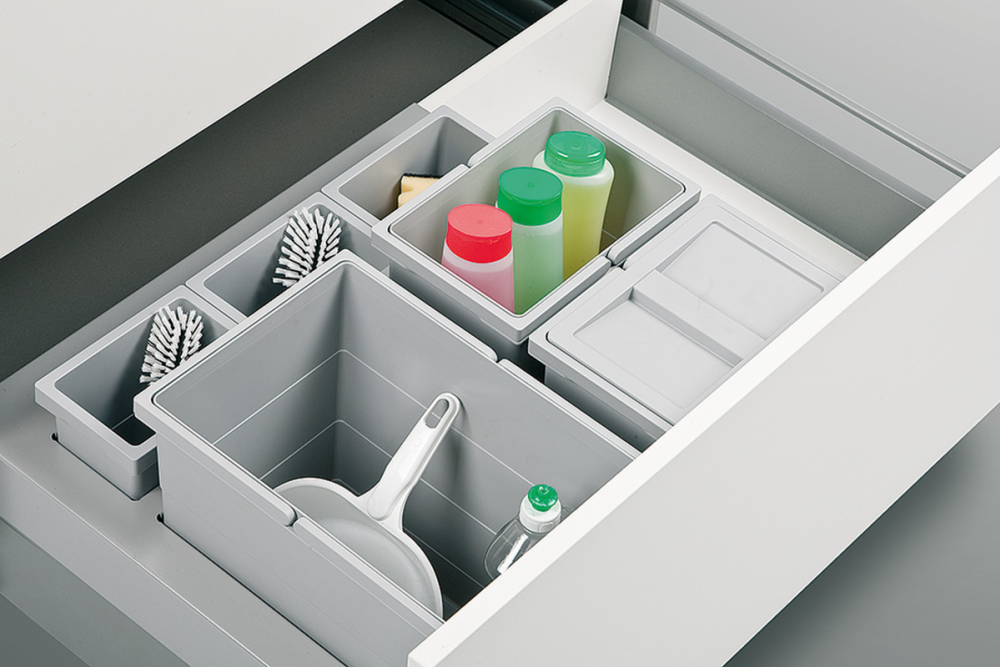 Four-bin waste sorter, 1 x 18, 1 x 12, 2 x 8 and 3 x 2.5 litres, Hailo Separato Moovit, 3603-93